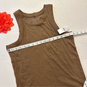 🌻NWT LOFT The Perfect Tank